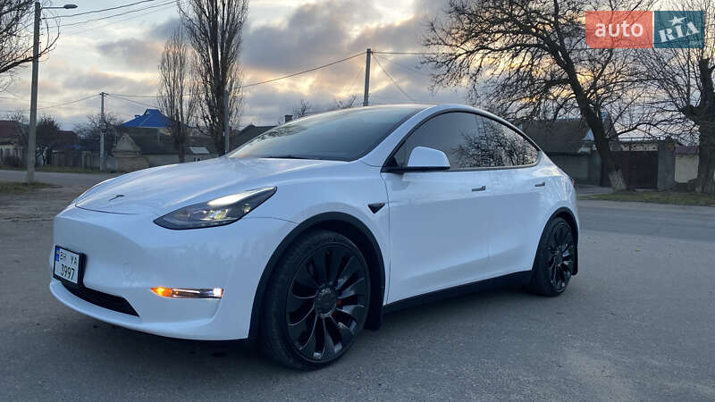 Внедорожник / Кроссовер Tesla Model Y 2022 в Одессе