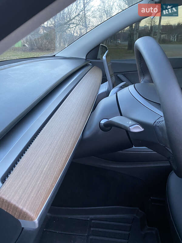 Внедорожник / Кроссовер Tesla Model Y 2022 в Одессе