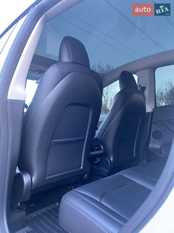 Внедорожник / Кроссовер Tesla Model Y 2022 в Одессе