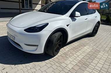 Внедорожник / Кроссовер Tesla Model Y 2022 в Могилев-Подольске