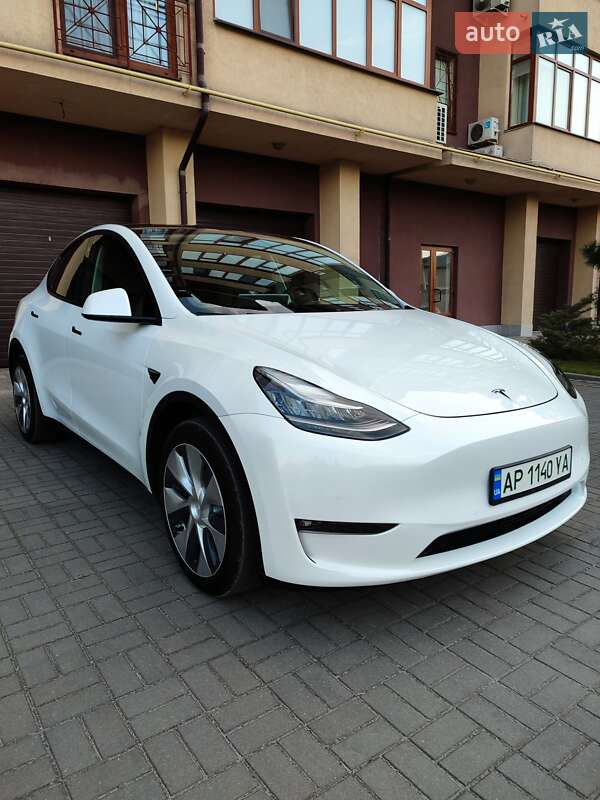 Внедорожник / Кроссовер Tesla Model Y 2022 в Запорожье