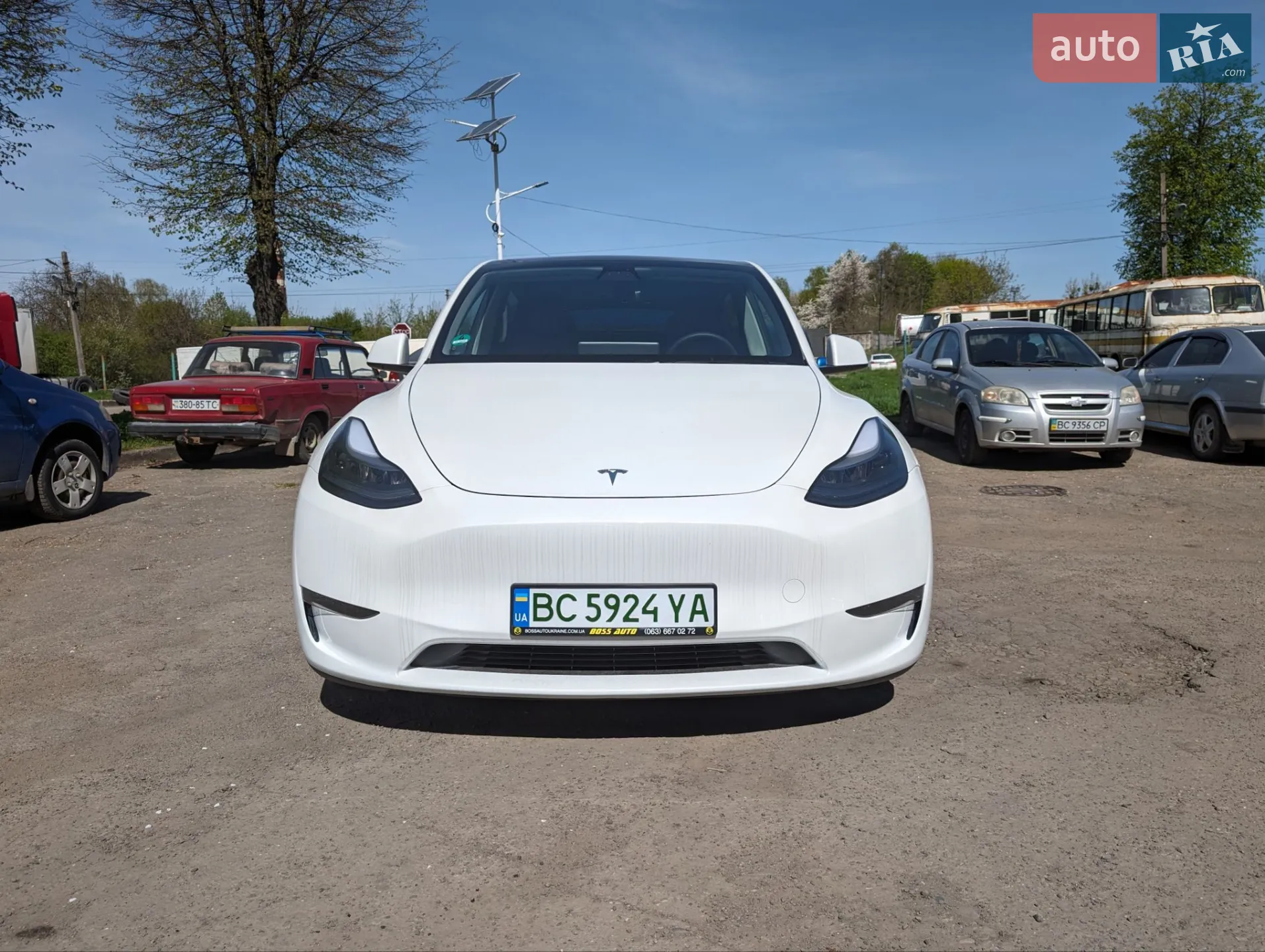 2022 Tesla Model Y - фото 1