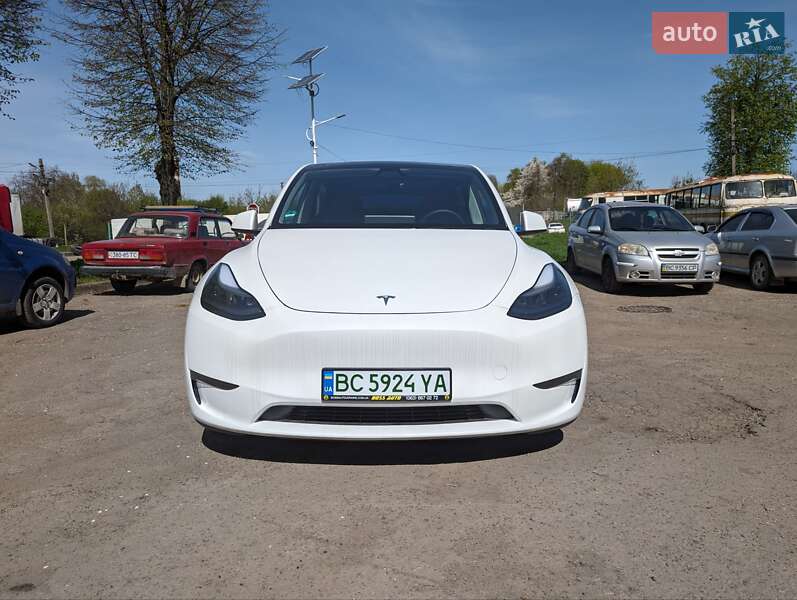 Внедорожник / Кроссовер Tesla Model Y 2022 в Львове