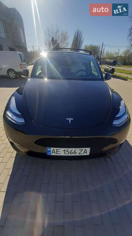 Внедорожник / Кроссовер Tesla Model Y 2021 в Никополе