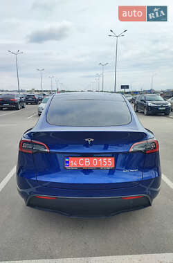 Позашляховик / Кросовер Tesla Model Y 2022 в Львові