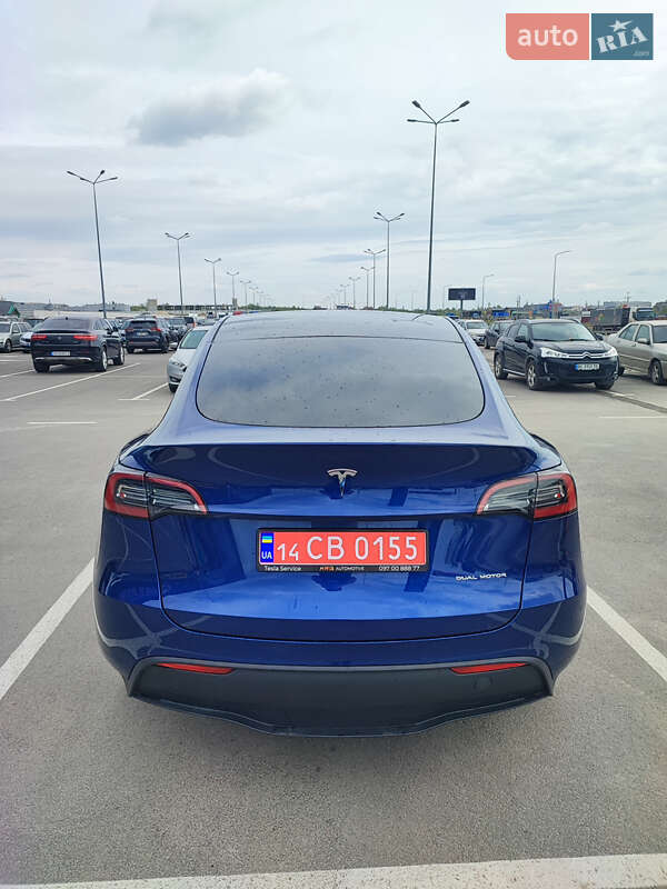 Позашляховик / Кросовер Tesla Model Y 2022 в Львові