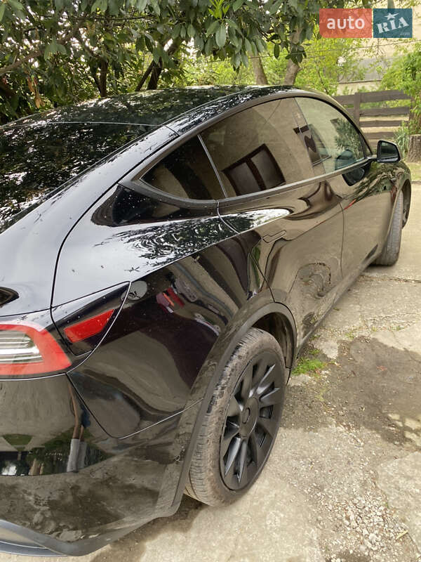 Внедорожник / Кроссовер Tesla Model Y 2022 в Ужгороде