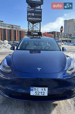 Внедорожник / Кроссовер Tesla Model Y 2022 в Львове