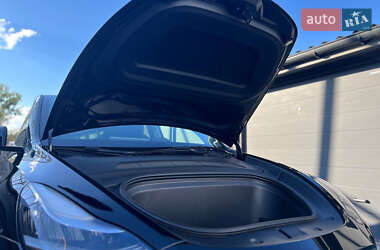 Внедорожник / Кроссовер Tesla Model Y 2022 в 