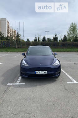 Позашляховик / Кросовер Tesla Model Y 2022 в Львові
