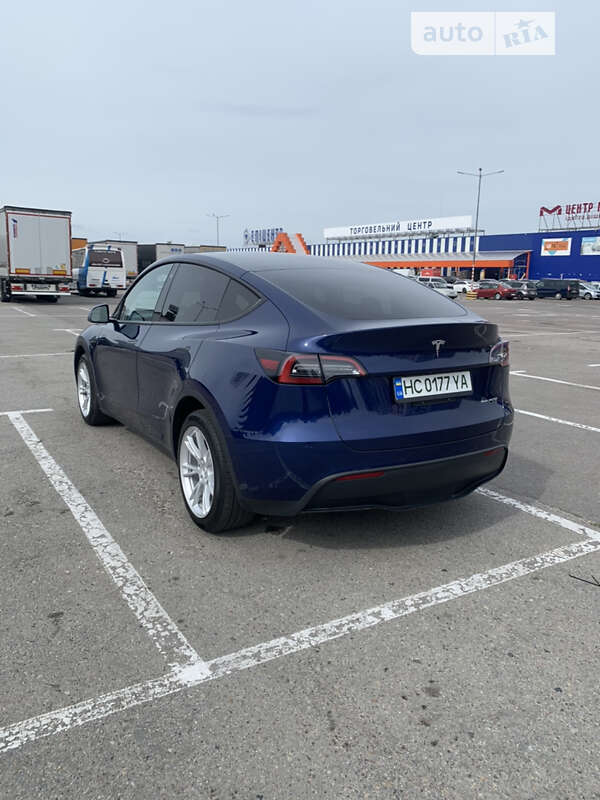 Внедорожник / Кроссовер Tesla Model Y 2022 в Львове