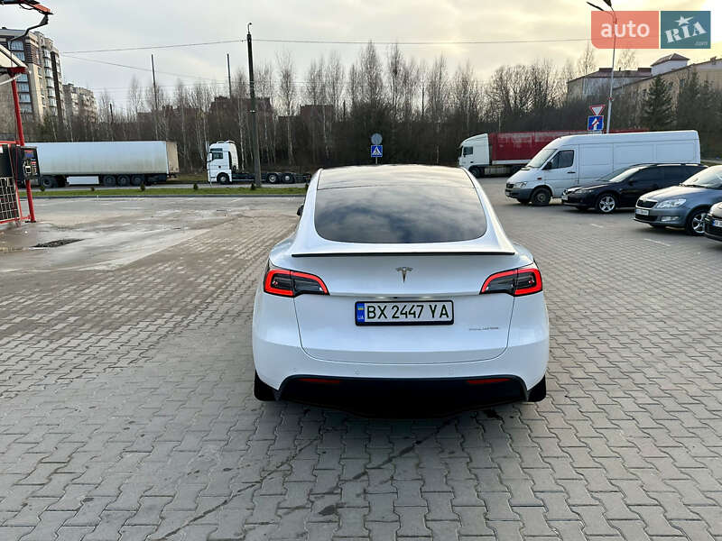 Внедорожник / Кроссовер Tesla Model Y 2021 в Хмельницком