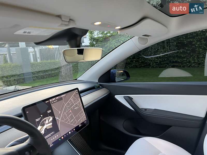Позашляховик / Кросовер Tesla Model Y 2020 в Києві
