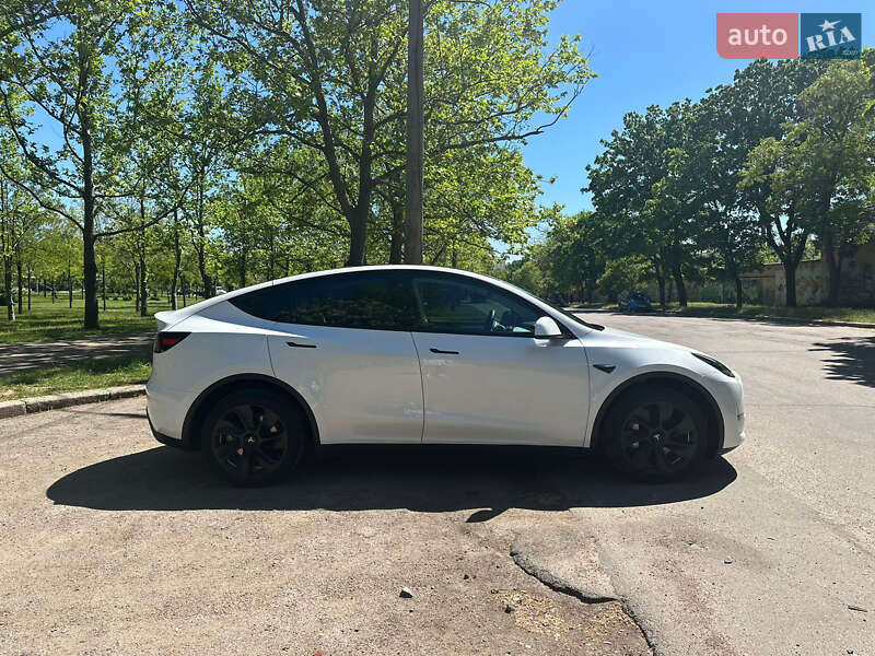Внедорожник / Кроссовер Tesla Model Y 2023 в Николаеве фото 9 Внедорожник / Кроссовер Tesla Model Y 2023 в Николаеве