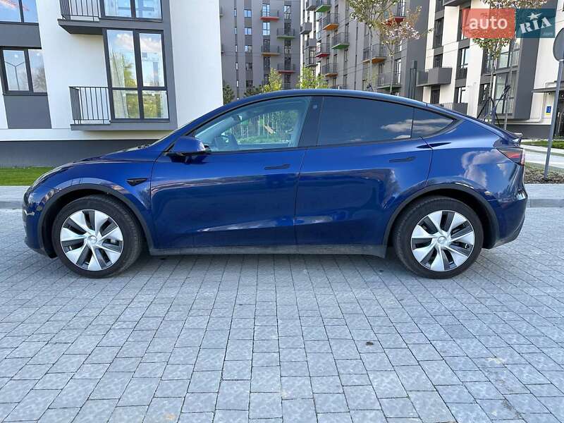 Внедорожник / Кроссовер Tesla Model Y 2022 в Пустомытах фото 6 Внедорожник / Кроссовер Tesla Model Y 2022 в Пустомытах