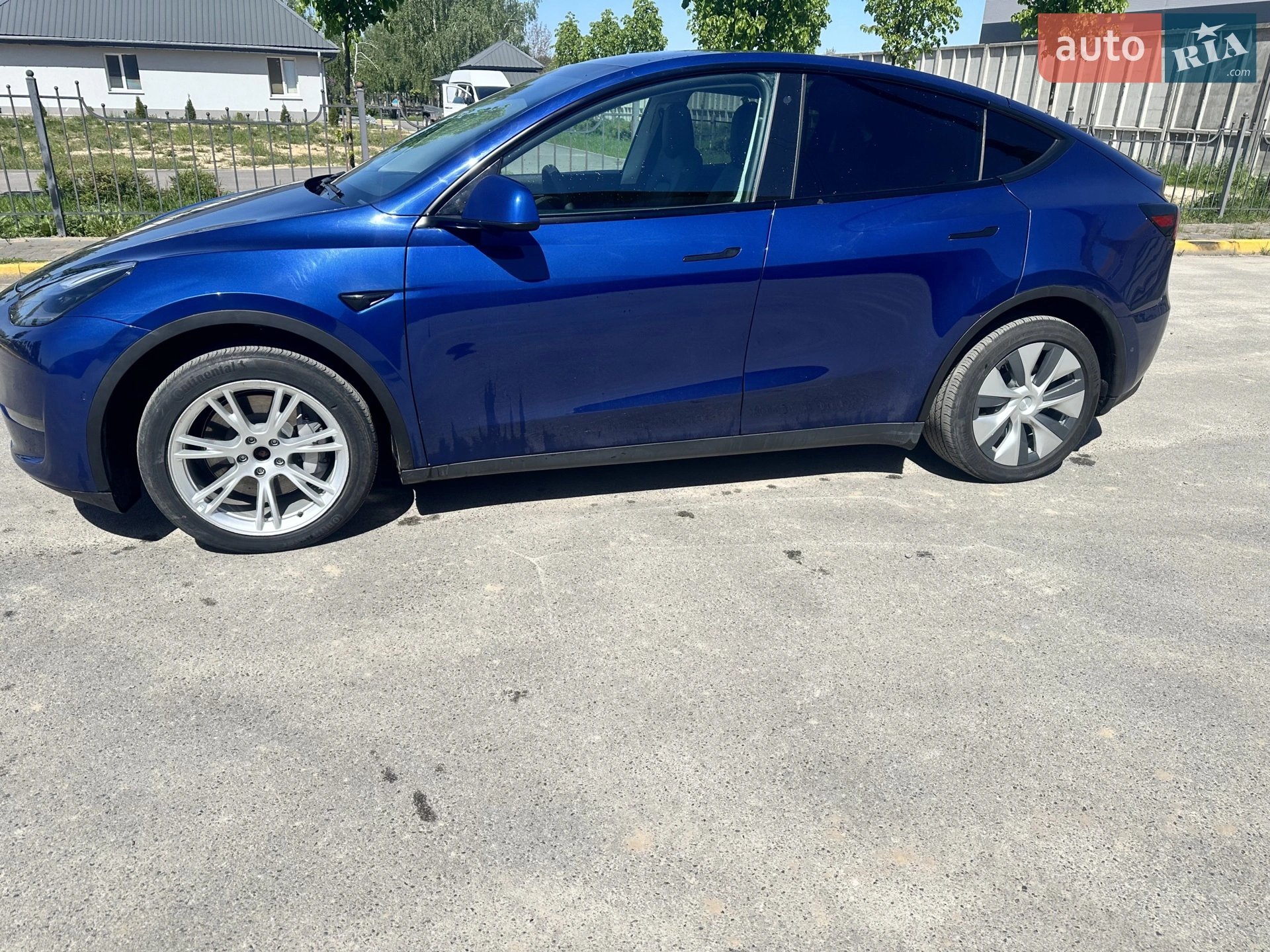 2020 Tesla Model Y - мініатюра 8