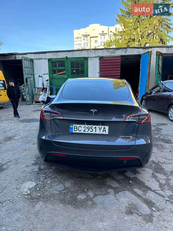 Внедорожник / Кроссовер Tesla Model Y 2022 в Львове фото 2 Внедорожник / Кроссовер Tesla Model Y 2022 в Львове