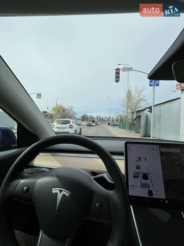 Tesla Model Y 2020