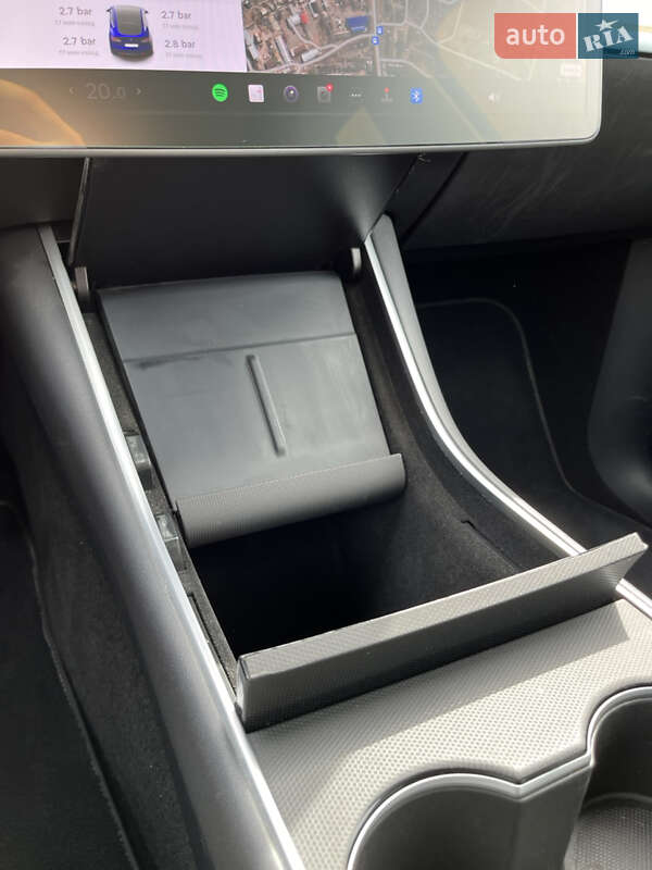Внедорожник / Кроссовер Tesla Model Y 2020 в Виннице