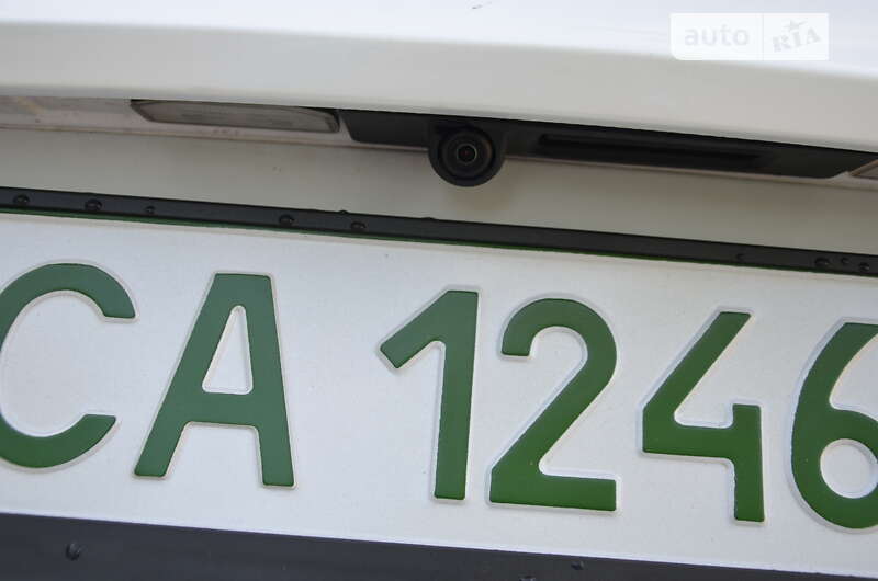 Позашляховик / Кросовер Tesla Model Y 2022 в Черкасах фото 15 Позашляховик / Кросовер Tesla Model Y 2022 в Черкасах