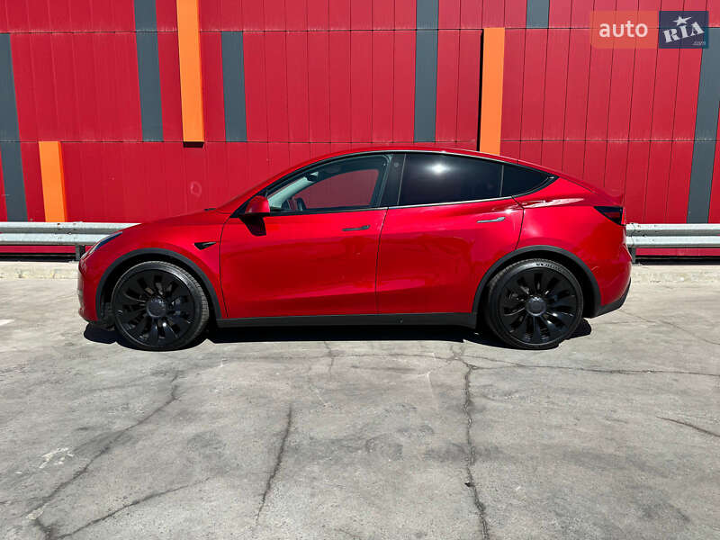 Позашляховик / Кросовер Tesla Model Y 2021 в Хмельницькому