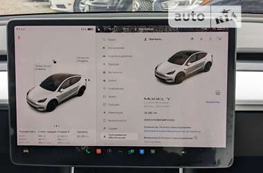 Внедорожник / Кроссовер Tesla Model Y 2021 в Киеве