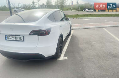 Внедорожник / Кроссовер Tesla Model Y 2021 в Львове