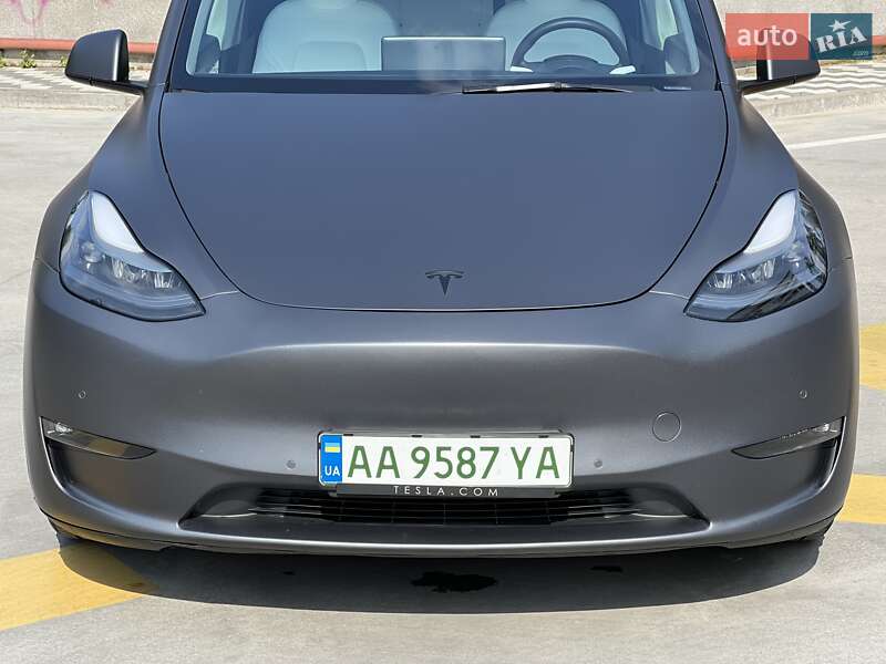 Внедорожник / Кроссовер Tesla Model Y 2022 в Киеве