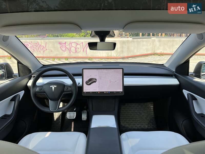 Внедорожник / Кроссовер Tesla Model Y 2022 в Киеве