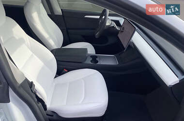 Внедорожник / Кроссовер Tesla Model Y 2022 в 