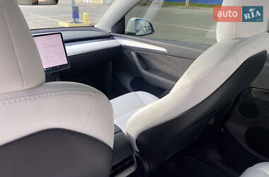 Внедорожник / Кроссовер Tesla Model Y 2022 в 