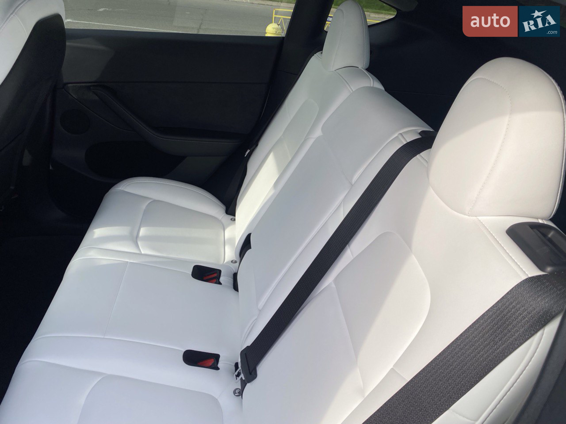2022 Tesla Model Y - мініатюра 32