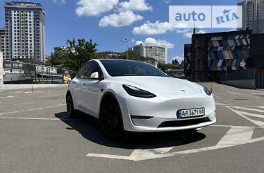 Внедорожник / Кроссовер Tesla Model Y 2022 в Киеве