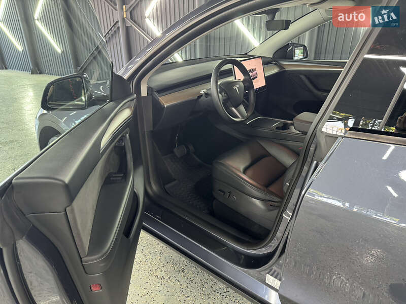 Внедорожник / Кроссовер Tesla Model Y 2022 в Кривом Роге