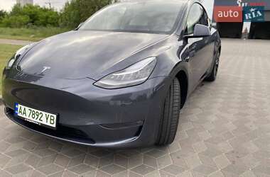 Внедорожник / Кроссовер Tesla Model Y 2021 в Киеве