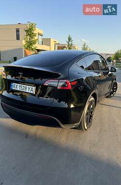 Внедорожник / Кроссовер Tesla Model Y 2022 в Днепре