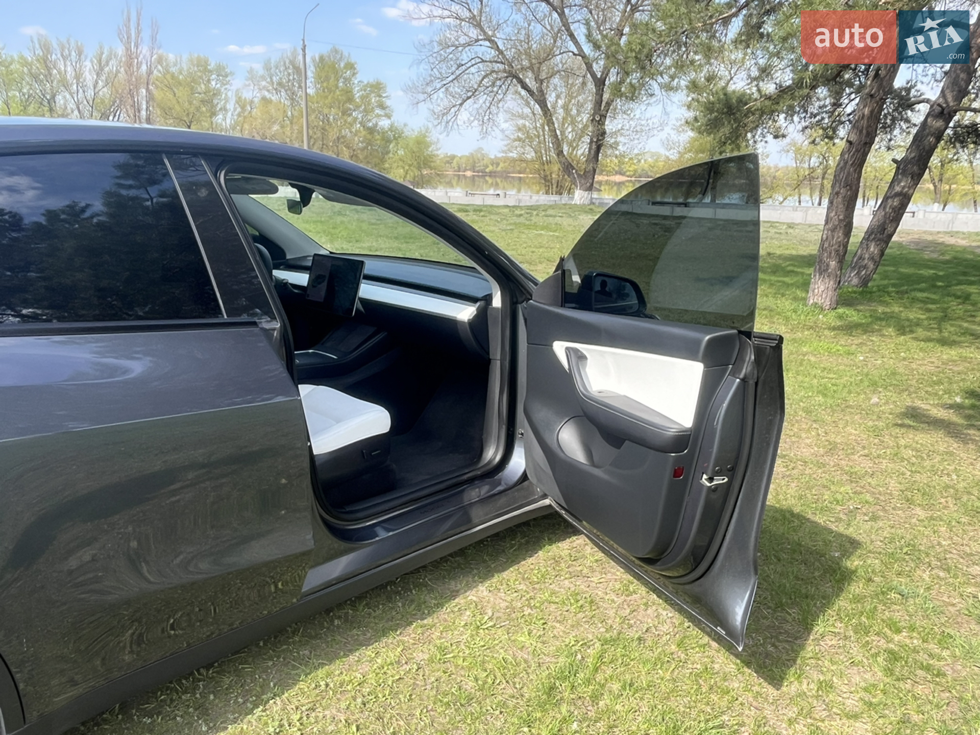 2022 Tesla Model Y - мініатюра 7