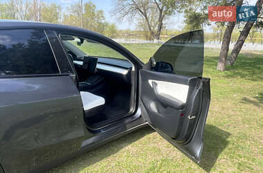 Внедорожник / Кроссовер Tesla Model Y 2022 в 