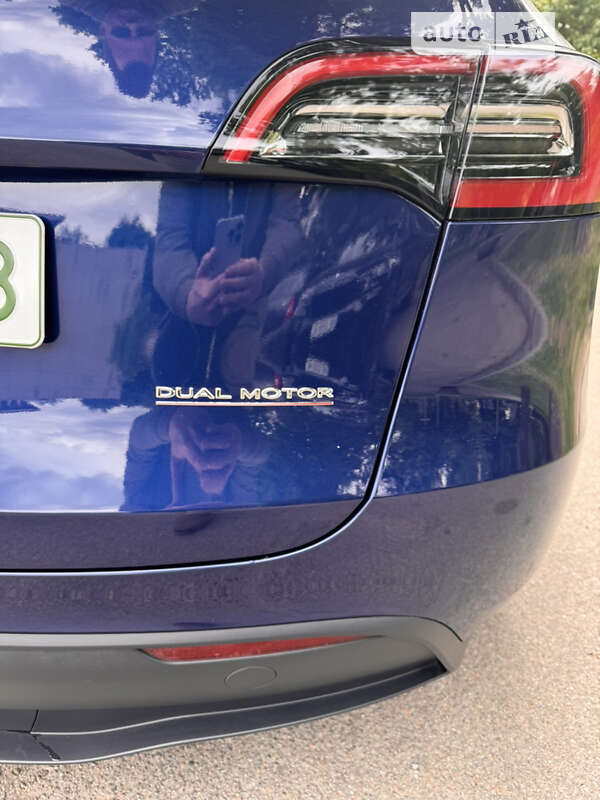 Внедорожник / Кроссовер Tesla Model Y 2023 в Днепре фото 4 Внедорожник / Кроссовер Tesla Model Y 2023 в Днепре