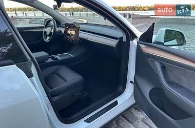 Внедорожник / Кроссовер Tesla Model Y 2022 в 