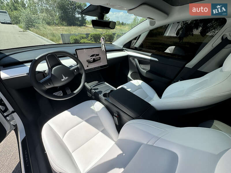 Внедорожник / Кроссовер Tesla Model Y 2022 в Каменском