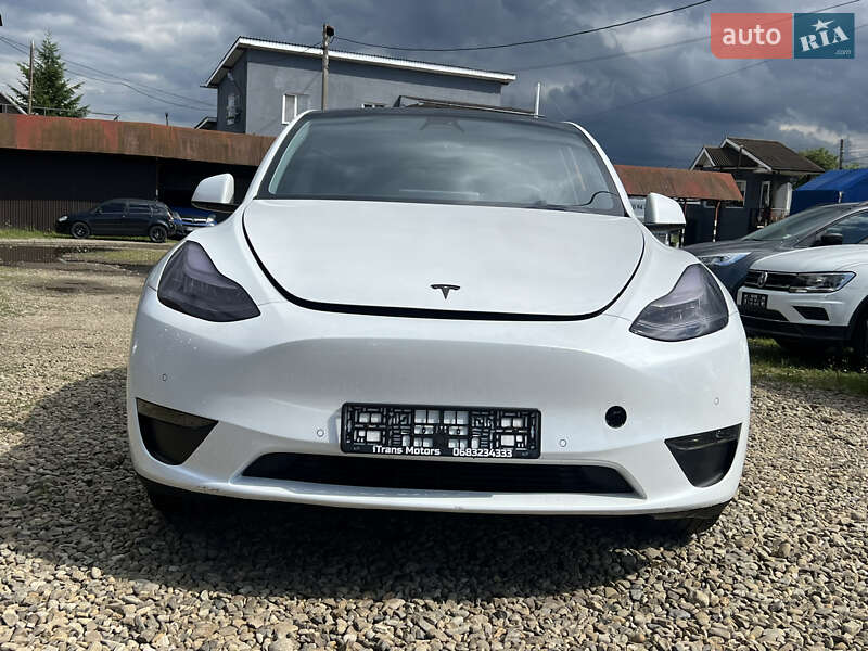 Позашляховик / Кросовер Tesla Model Y 2020 в Стрию