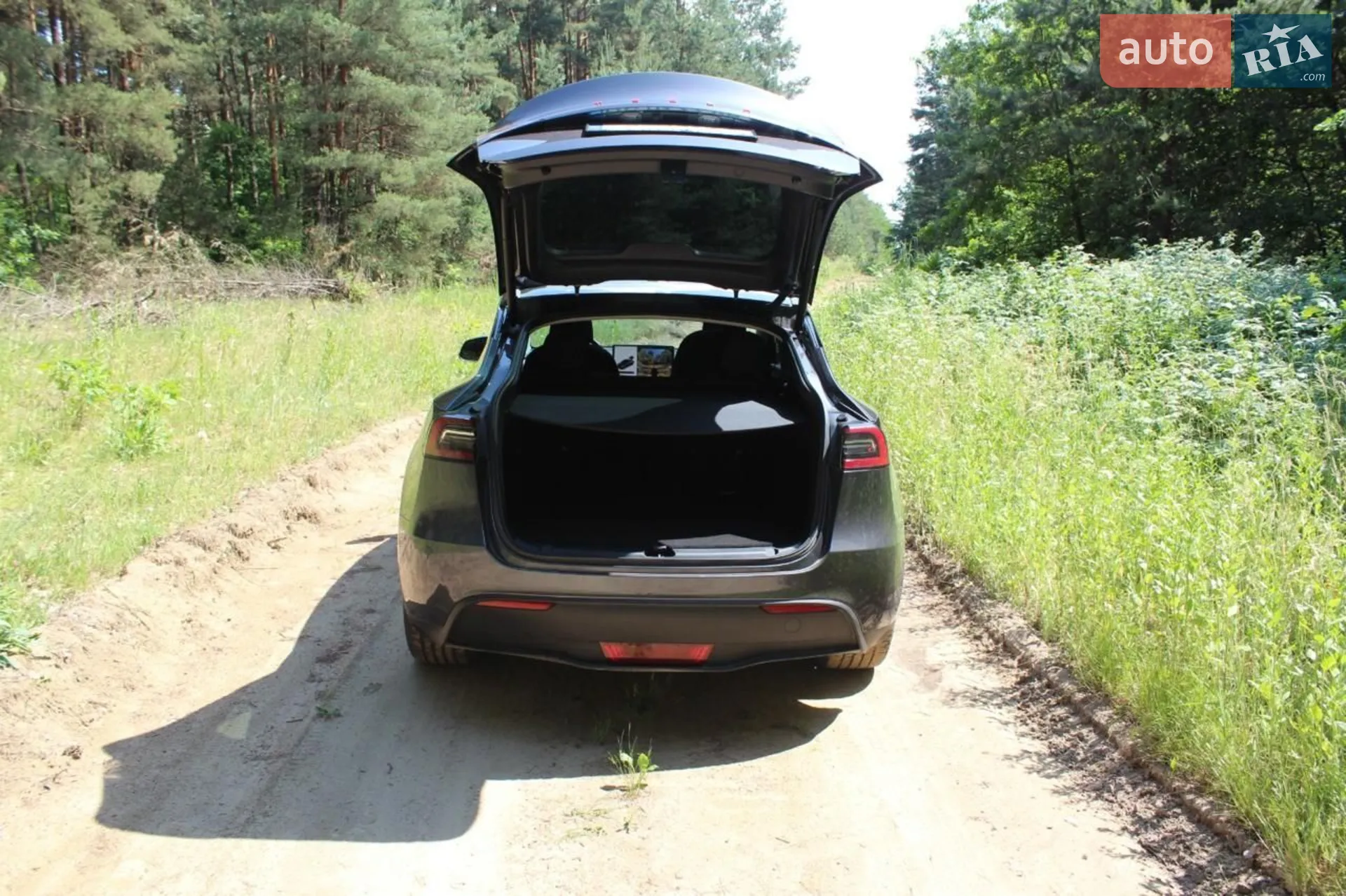 2023 Tesla Model Y - мініатюра 4
