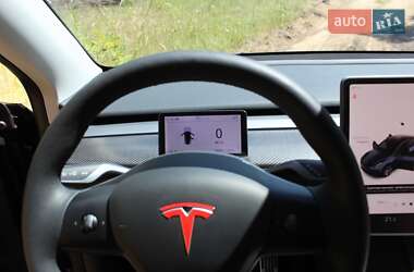 Внедорожник / Кроссовер Tesla Model Y 2023 в Львове