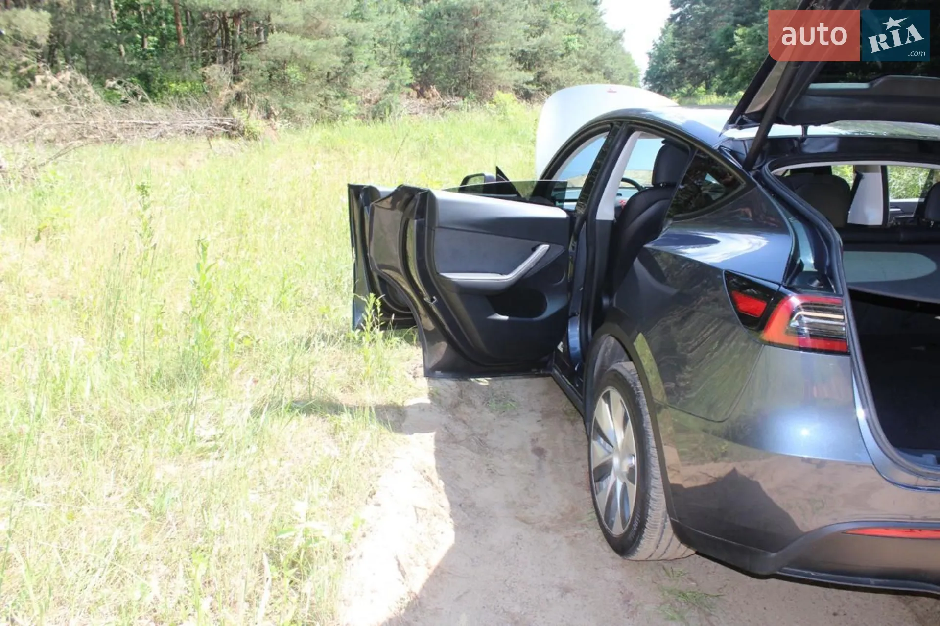 2023 Tesla Model Y - мініатюра 31