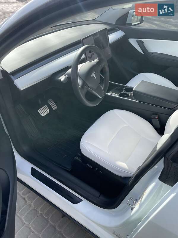 Внедорожник / Кроссовер Tesla Model Y 2020 в Харькове