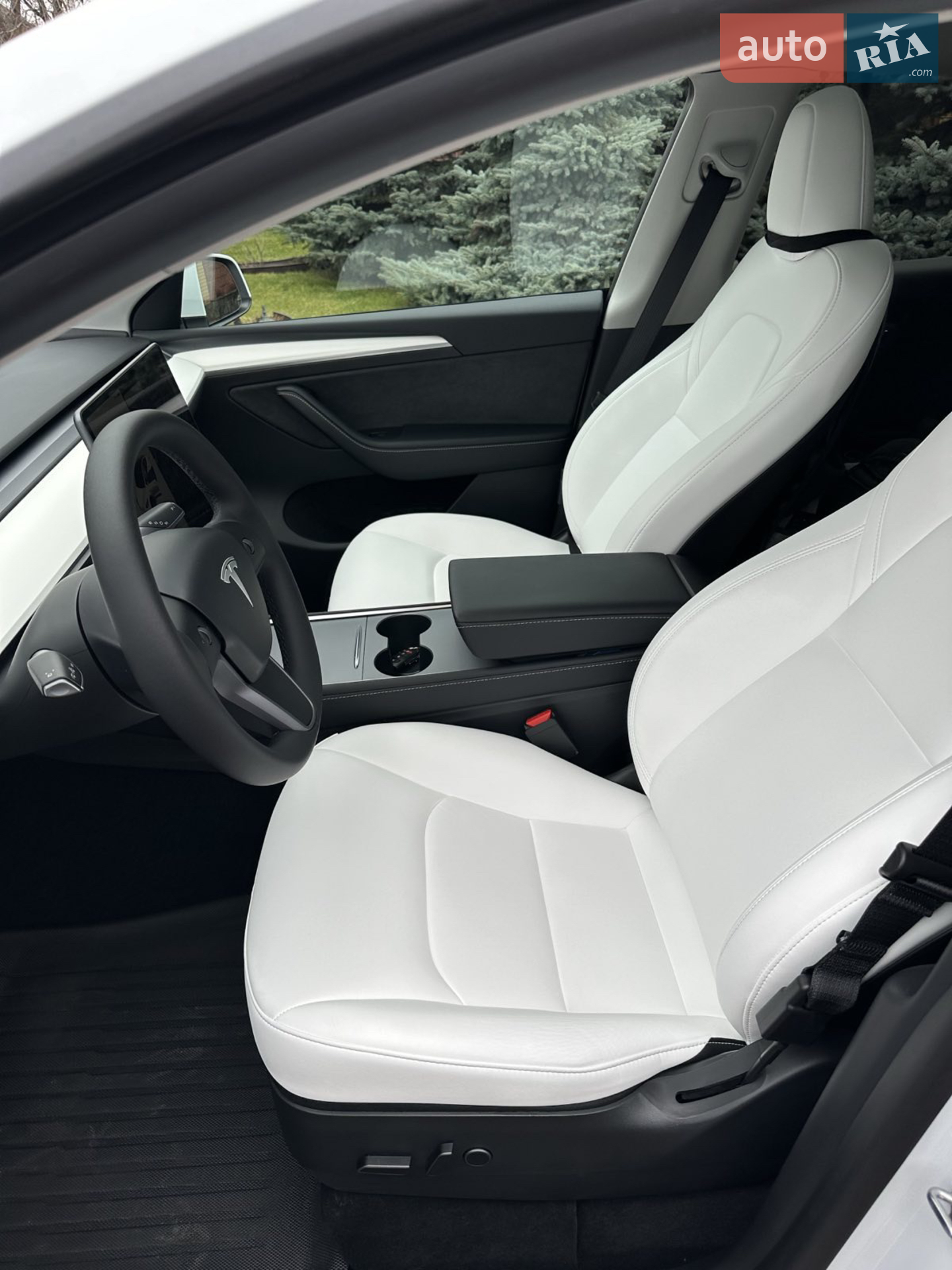 2022 Tesla Model Y - мініатюра 9