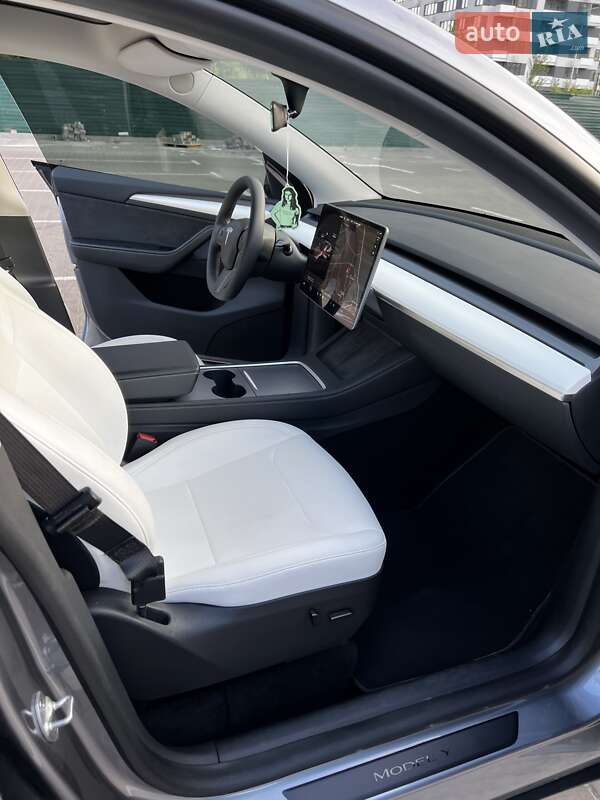 Внедорожник / Кроссовер Tesla Model Y 2023 в Киеве фото 8 Внедорожник / Кроссовер Tesla Model Y 2023 в Киеве