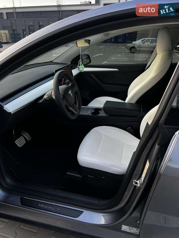 Внедорожник / Кроссовер Tesla Model Y 2023 в Киеве фото 9 Внедорожник / Кроссовер Tesla Model Y 2023 в Киеве
