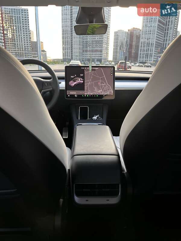 Внедорожник / Кроссовер Tesla Model Y 2023 в Киеве фото 14 Внедорожник / Кроссовер Tesla Model Y 2023 в Киеве